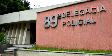 Idoso condenado por estupro de vulnerável é preso na rodoviária de Resende antes de embarque
