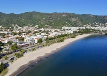 Homem procurado por furtos em Niterói é preso pela Polícia Civil na Zona Sul