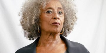 Angela Davis participa de atividade paralela na Flip 2023 em Paraty