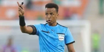 Árbitro barrado na Copa apita Supercopa da UEFA entre PSG e Aston Villa