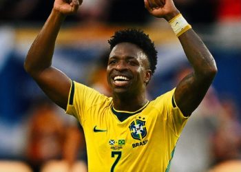 Vinícius Júnior destaca-se na vitória do Brasil sobre Escócia na Copa do Mundo