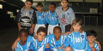 Vinícius Júnior, de rua de São Gonçalo a Copa do Mundo: inspiração para novas gerações