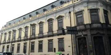 Colégio Pedro II abre inscrições gratuitas para curso de Libras com início em agosto de 2026