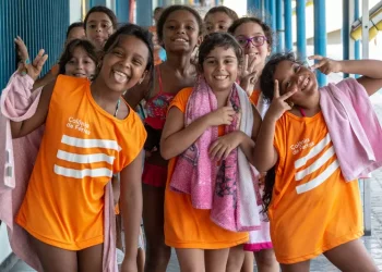 Colônia de Férias do SESI em Vicente de Carvalho oferece atividades temáticas e esportivas
