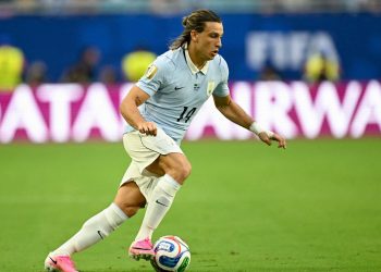 Canobbio é destaque em empate do Uruguai na Copa, com passe para gol de Valverde