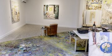 Exposição de Benjamin Rothstein na Galeria IBEU destaca o processo criativo na pintura
