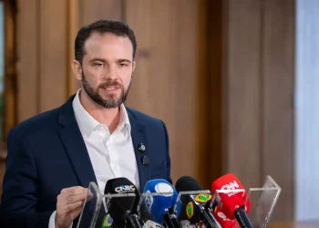 Governo lança novas modalidades de crédito para trabalhadores, estudantes e inadimplentes