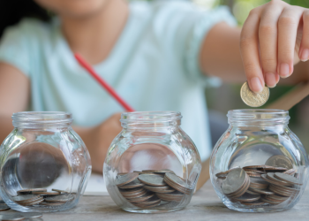 Prefeitura do Rio lança programa de educação financeira para estudantes municipais