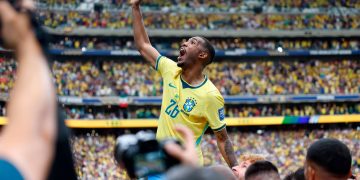 Brasil mantém liderança em Copas do Mundo após eliminação da Alemanha
