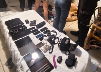 Mulheres colombianas suspeitas de golpe “Boa Noite, Cinderela” são presas em Niterói com R$ 50 mil em eletrônicos