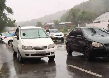 Acidentes na RJ-106 em Várzea das Moças deixam dois feridos e interrompem parcialmente a via