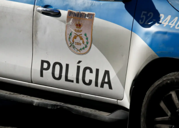 Troca de tiros entre policiais e criminosos deixa homem ferido em São Gonçalo