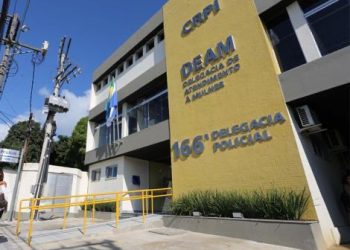 Líder do Comando Vermelho é preso em Angra após voltar a atuar com armas e tentativa de homicídio