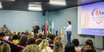 Prefeitura de Maricá promove fórum para fortalecer proteção e direitos da pessoa idosa