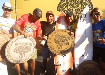 Vitor Ferreira vence o Itacoatiara Pro 2026, destaque em competição de surfe de Niterói