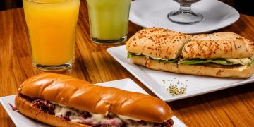 Justo Café em Niterói lança combos especiais para o Dia dos Namorados