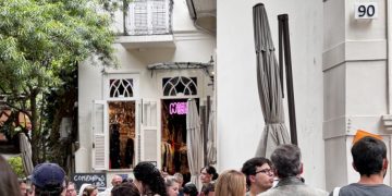 Bar de vinhos Libô realiza programação de inverno com produtores internacionais e nova carta