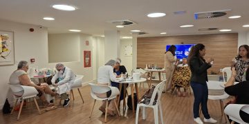 Oncomed realiza evento de cuidados gratuitos para mulheres com câncer em Niterói