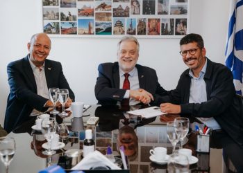 Niterói amplia programa de alfabetização com investimento de R$ 13 milhões e parceria com UFF