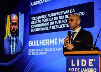 Governo do Rio oficializa adesão ao Propag e renegocia R$ 30 bilhões de dívidas com bancos
