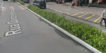 Polícia Civil investiga roubo de moto em frente ao Plaza Shopping, no Centro de Niterói