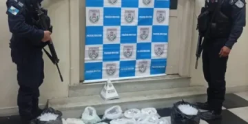 Polícia apreende grande volume de drogas na Comunidade do Sabão, em Niterói