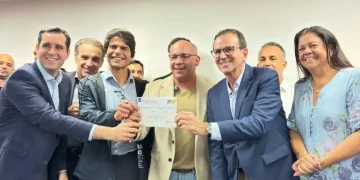 Prefeito de Arraial do Cabo se filia ao PSD para fortalecer alianças eleitorais de 2026