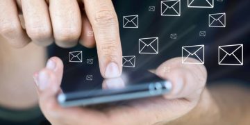 Defesa Civil de Niterói reforça cadastro gratuito para alertas por SMS sobre riscos climáticos