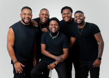 Shopping Pátio Alcântara promove show gratuito do grupo Vem Pro Meu Ritmo no Dia dos Namorados