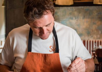 Chef carioca Pedro Siqueira figura entre os melhores pizzaiolos do mundo no The Best Pizza Awards 2026