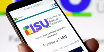 Estudantes do Enem 2023 a 2025 podem se inscrever no Sisu+ para vagas de segundo semestre