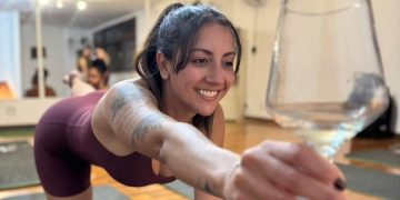 Sunset Yoga e degustação de vinho agitam o Terraço do MET em junho