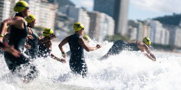 Entre Fortes: travessia de Copa em Copacabana reforça o turismo e o esporte no Rio