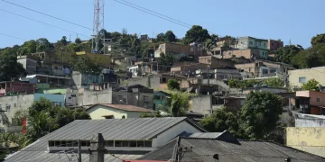 Inauguração de estação de esgoto na Baixada Fluminense amplia saneamento e combate poluição