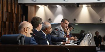 Alerj propõe piso mínimo de R$ 3 milhões para repasses estaduais à saúde municipal