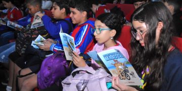 Prefeitura de Maricá lança livro infantil para promover conscientização ambiental entre jovens