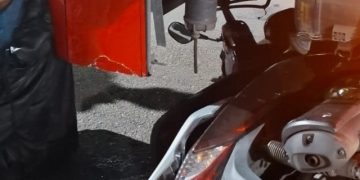 Acidente entre moto e ônibus em Icaraí interrompe trânsito e reforça resposta rápida dos bombeiros