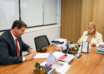 OAB-RJ firma parceria com Câmara de Arbitragem para fortalecer resolução de conflitos marítimos