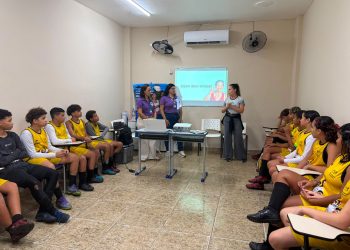 Campanha Junho Violeta promove conscientização sobre respeito e combate à violência contra idosos em escolas de São Gonçalo