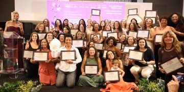 Niterói conclui a décima turma do programa Mulher Líder, promovendo autonomia e empreendedorismo feminino