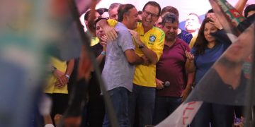 Prefeitos de Niterói e Maricá reforçam aliança em apoio à pré-campanha de Eduardo Paes ao governo do Rio