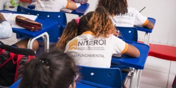 Niterói abre inscrições para 141 vagas temporárias na rede municipal de ensino