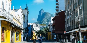 Falta de energia afeta bairros do Flamengo e Botafogo; Light atua na região