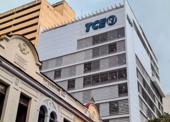 Conselheiros do TCE-RJ receberam acima do teto com benefícios antes de decisão do STF