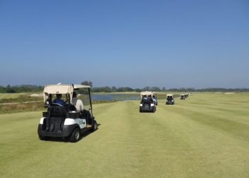 Grupo reativa irregularmente banco antigo e escolhe campo de golfe como nova sede