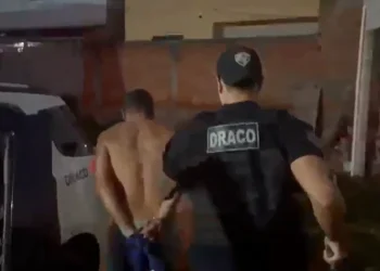 Polícia apreende Carbone em Rio das Ostras na operação contra narcomilícia na Zona Oeste
