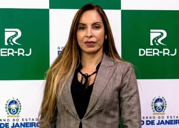 Coronel Gabryela Dantas assume comando do DER-RJ em meio a projetos de infraestrutura rodoviária