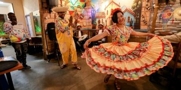 Niterói comemora São João com festa tradicional e culinária nordestina em Icaraí