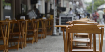 Sistema de gestão causa prejuízos a restaurantes no Dia dos Namorados no Rio de Janeiro