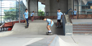 Prefeitura promove aulas de skate em Vilas Olímpicas para estimular o esporte na cidade